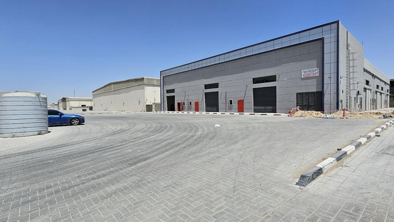 Commercial Warehouse — Dubai Industrial City